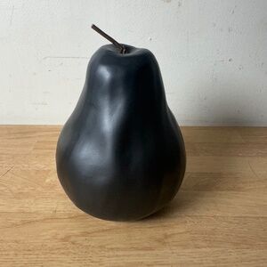 GOTHIC CERAMIC BLACK PEAR - APROPOS HOME DECOR COLLECTION # 28115 - 7" X 5"